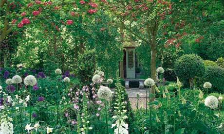 Terry Winters Linden Farm Hampshire UK cottage garden